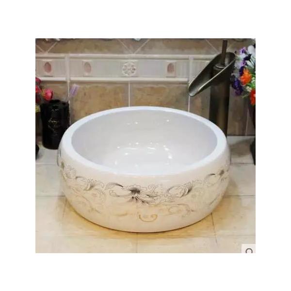 A32045 ʃ{E ʃ{[  萅  􂢔 ʊ