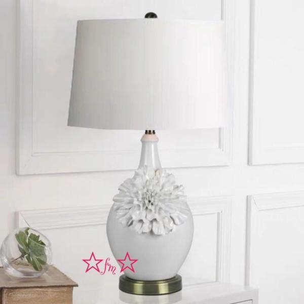 A10518 �Ɩ��X�^���h���C�g �e�[�u�������v �f�X�N���C�g ���X�e���h ��������X�^���h ����72cm