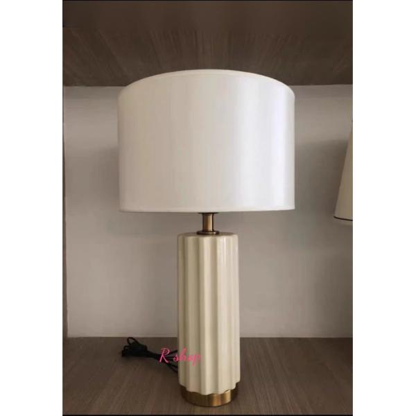 A16994 �Ɩ�����X�^���h���C�g �D�e�[�u�������v �f�X�N���C�g ���X�e���h ���Ɩ��X�^���h