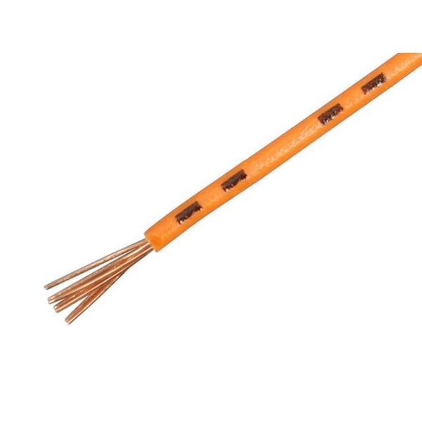 ●メーカー名：ネオファクトリー / Neofactory(ネオファク)●商品名：CAVS肉薄配線コード（オレンジ）メーカー品番：・035701オレンジ外皮：ラバー線：銅（UL1061）対応温度：-15〜80°300VCAVS 22AGW外径...