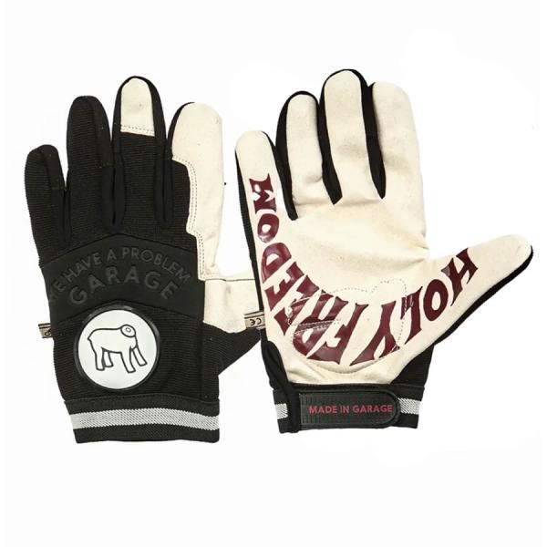 高機能素材と洗練されたデザインを兼ね備えたライディンググローブ。手の甲部分にはテクスチャード加工のテクニカルファブリックを採用。ブラックカラーを基調としたラバープリントのカスタムデザインが施されており、スタイリッシュでありながら耐久性にも優...