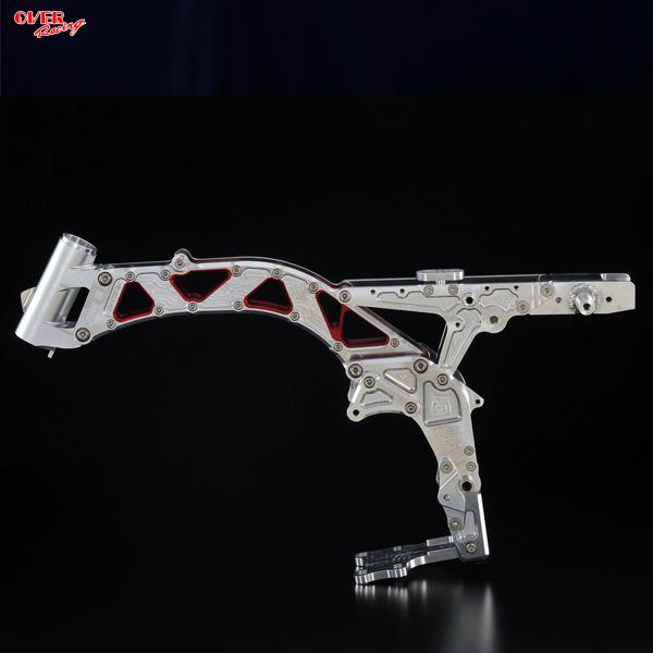 ★ご注文前にお問い合わせください：ご注文のお受付状況、ご注文数により変動する場合が御座います。＜適合車種＞HONDAモンキー標準仕様・シルバーアルマイト（外側パーツ)/レッドアルマイト(中央パーツ)・ネック長30mmロング(28度)■ネック...