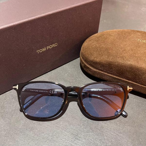 TOM FORD TF 135 サングラス TOM FORD トムフォード サングラス TF1040 ブラック F 52口18 140