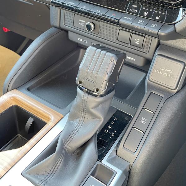 ランドクルーザー ランクル 250 300 シフトノブ チッピングブラック