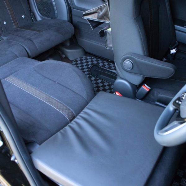 車中泊 マット フラットクッション スペースクッション 段差解消 ベッド 汎用 アルファード ヴェルファイア エルグランド セレナ Dejapan 手数料０円で日本の商品を購買代行 落札代行