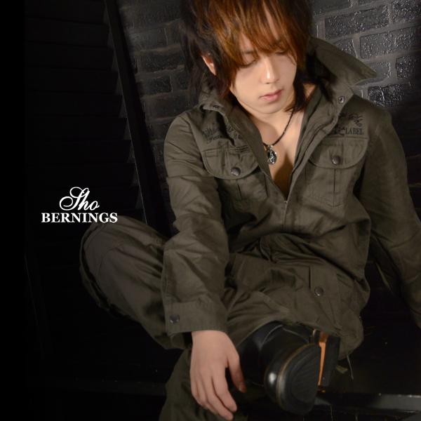 BERNINGS SHOスカルを刺繍でバックに配したワイルドなつなぎ。■仕様：ダブルジップ ポケット：上身頃4（胸ポケット2、脇ポケット2）、ボトム6（脇ポケット2、カーゴポケット2、後ろポケット2）■キーワード：カバーオール ジャンプスー...