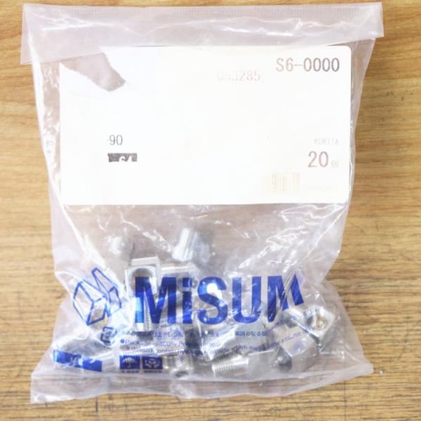 未使用）20個入 栗田製作所 NS1R-90 ニップルソケットR1/8x90° 注油器シリーズ