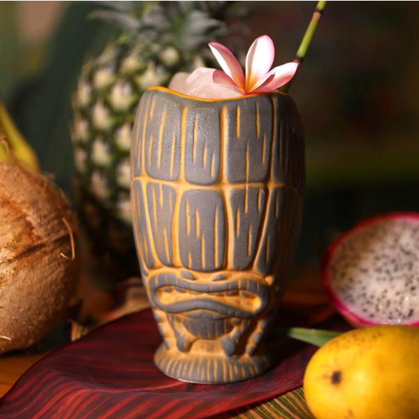 Tiki Farm ティキ ファーム マグ Uso - Cool Gray with Awesome