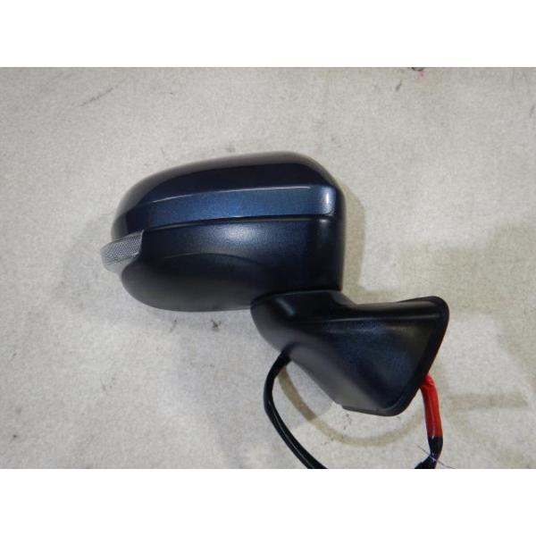 ムーヴ DBA-LA160S 右ドアミラー 332945
