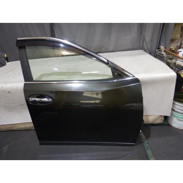 エクストレイル DBA-NT32 右フロントドア 367886 : 有限会社 村上