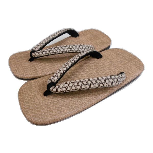 ★素足に好感触・天然パナマ表の雪駄〜印伝風漆の花緒です。☆汗を吸い取りますのでさらりと涼しげ、気持ち良さが味わえます。★底には丈夫な牛革を使用しています。ライト底のものより数段しっかりしており、丈夫で長持ちします。★鼻緒は印伝の鼻緒を挿げま...