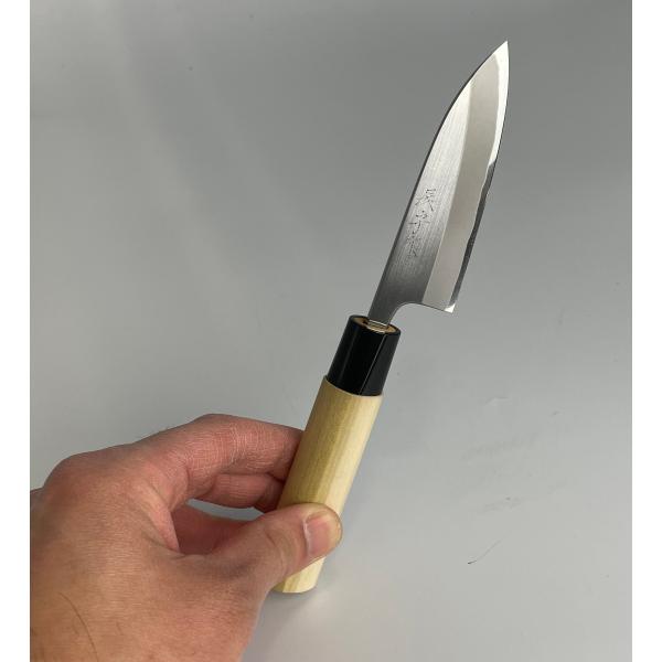 三條 辰守作 鋼付け イカサキ包丁90mm :T-I-90:村の鍛冶屋 - 通販 - Yahoo!ショッピング 三條 辰守作 鋼付け イカサキ包丁90mm :T-I-90:村の鍛冶屋 - 通販 - Yahoo!ショッピング
