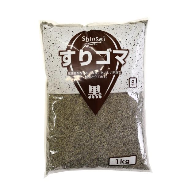 焙煎した黒ごまを細かく粉砕し、すりごまにしました。すってありますので、そのままお菓子作りや和えもの、焼肉、しゃぶしゃぶのたれ等あらゆるお料理にご利用ください。【商品詳細】内 容 量　：１ｋｇ原 材 料　：いりごま(国内製造)保存方法　：直射...