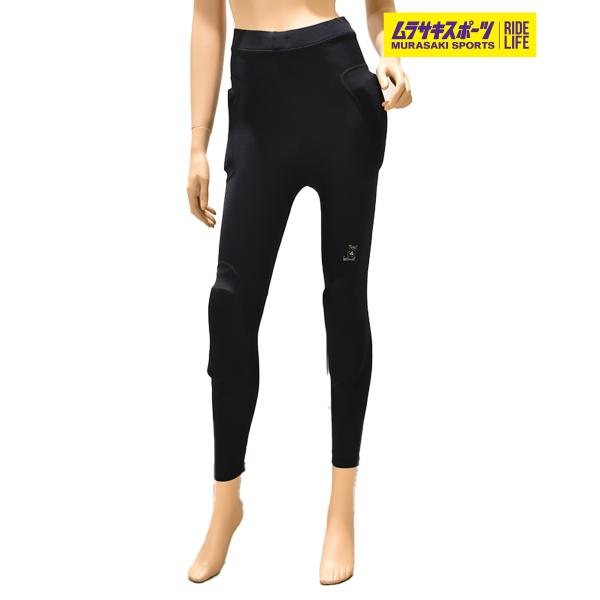 【THREE WEATHER】スリーウェザーのスノーボード用プロテクター。・衝撃を緩和させるEVAパッド・吸汗速乾性のストレッチ素材・体にフィットするシルエット・快適な動きやすさ≪商品詳細≫■素材■表地：ナイロン82%、ポリウレタン18%中...