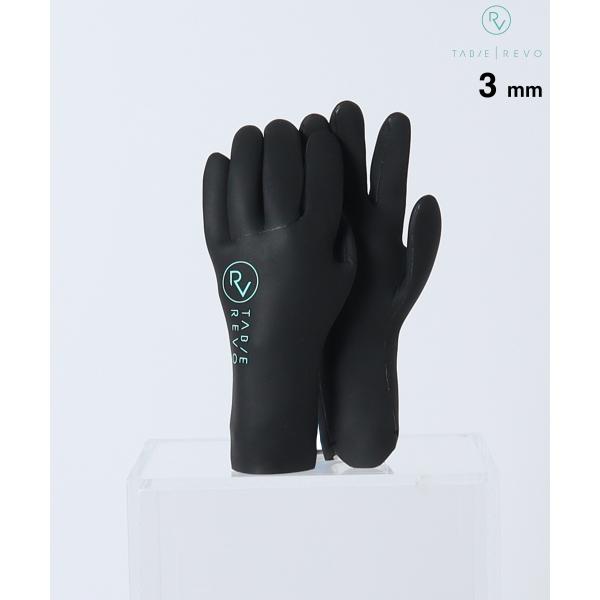 【TABIE REVO】タビーレボのウィンターグローブ。3mm厚ネオプレーンが冷水から手を守り、長時間のセッションでも冷えにくい設計です。指の動かしやすさを考慮した立体構造により、パドリングやボード操作時も違和感を軽減。高いフィット感で水の...