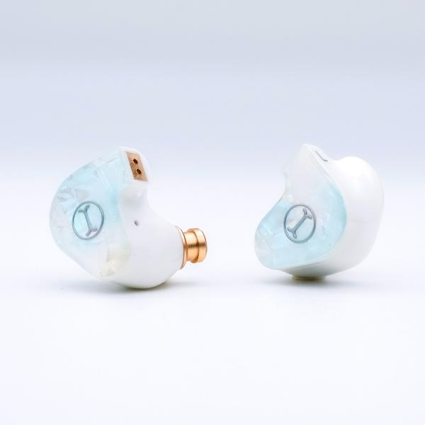 【極美品】DARUMA AUDIO すずらん スズラン 付属品未使用 オマケ付き DARUMA AUDIO ダルマオーディオ X-Melody すずらん カナル型