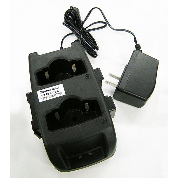 アルインコ DJ-P221 2台 + 充電スタンド EDC-179 ALINCO アルインコ DJ-P221 2台 + 充電スタンド EDC-179 ALINCO