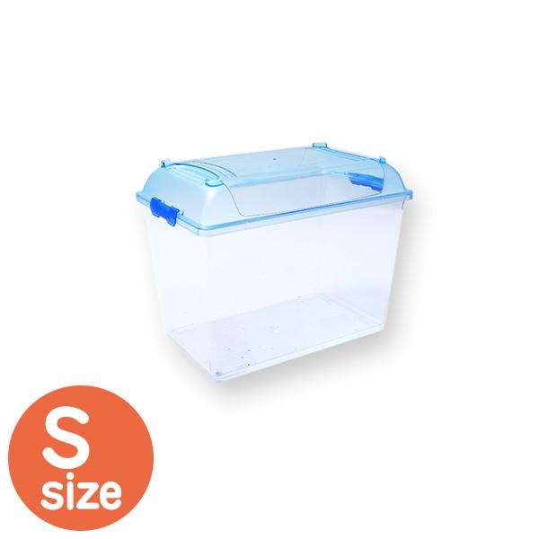 【内容】飼育容器　クリーンケース　S（小型）・・１個【特徴】・コバエ侵入抑制・昆虫逃走防止・ワイドな観察窓・充分な内部高・水分湿度確保・飛び散り防止メーカー名：サンコーSサイズ: W235×D155×H185mm