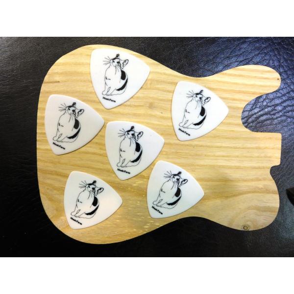 MusicFarm IWisbN 1 TRY MEDIUM WH 6Zbg