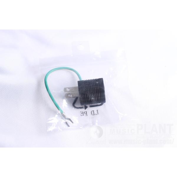 <変換コネクター>電源2P-3P変換コネクターです。(通称/ゲタ)通常コンセント+アースの3ピンを通常コンセント用の2ピンに変換できます。グランドアース付15A/125V ＊レターパックでの発送となります。