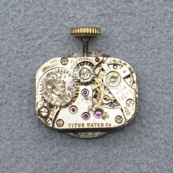 ジャンク ムーブメント タイタス TITUS WATCH 手巻き 17石 スイス製 25