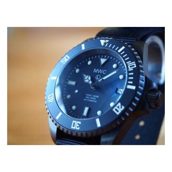 【本日最終値下げ】MWC 自動巻きダイバーズウォッチ ブラックストライプ MWC ミリタリーウォッチ ドイツ軍 時計 腕時計 自動巻き