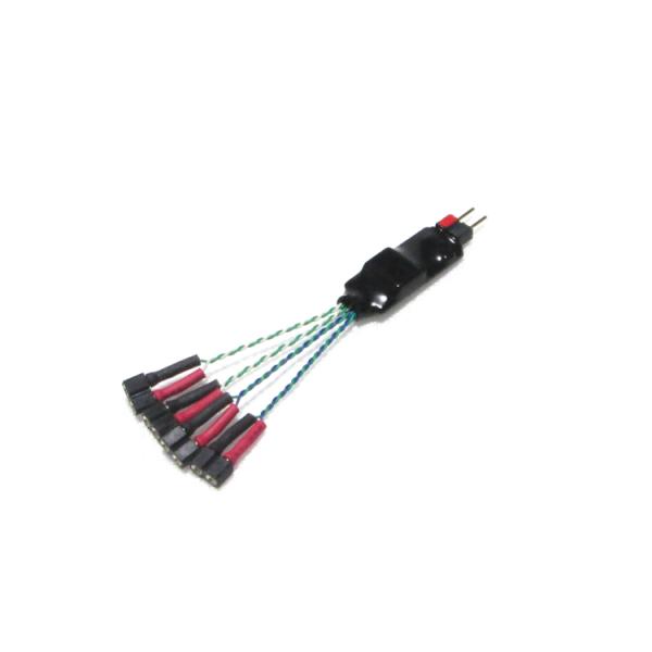 インラインコントローラ4P-SN9は「常時点灯」の光り方を「フラッシュ点滅」の光り方に変換するパーツです。つないだLEDが、「ピカッピカッ……」 と素早く点滅する「フラッシュ点滅」の光り方になります。本物の飛行機（旅客機）のストロボライトが...