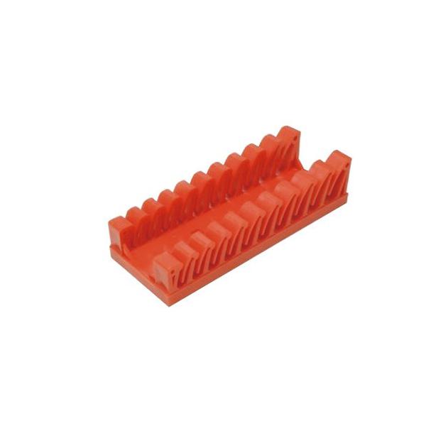 【商品概要】●レンチをホールドして収納できるレンチホルダーになります。●整理しにくいレンチをサイズ順に並べておく事が可能です。●壁掛け用の穴もあるので、ガレージの壁面に取付けての使用も可能です。●本体サイズ(mm):W115xD45xH25...