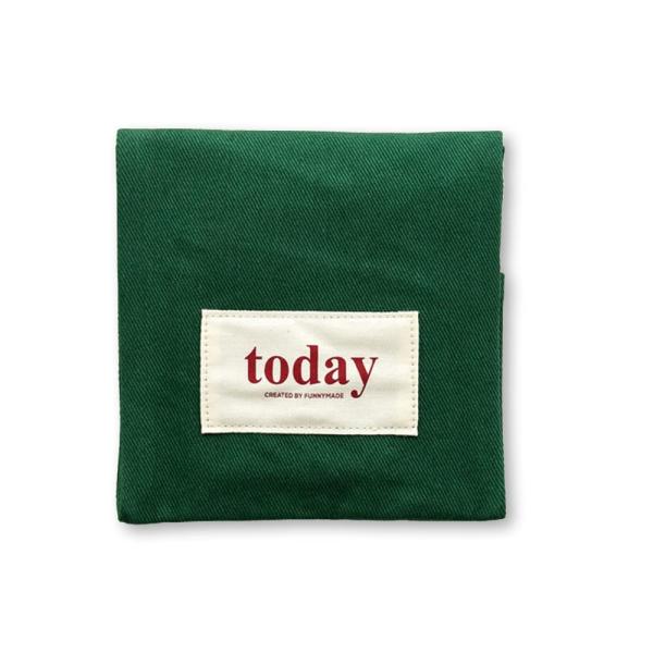 【商品概要】【サイズ】13 x 13cm【素材】キャンバスコットン100%【ミニマルなサイズ】生理用品入れるポーチがこんなにシンプルでかわいい。いつもカバンの中に入れて持ち歩けるミニマルなパッド用ポーチです。 多い日用ナプキン最大6枚収納が...