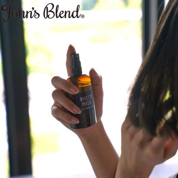 【リニューアルモデル】髪に、ボディに、香りと潤い香水よりも軽やかに香る。乾燥が気になる季節に嬉しい、保湿成分配合のボディミスト。香水よりも軽やかに香るから、外出先やオフィス等、シーンを選ばず使いやすい！いつでもどこでも気軽に、お気に入りの香...