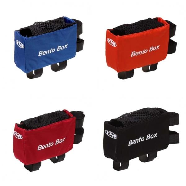 大きさ：9×13×3cm　カラー：黒・赤・青・オレンジ