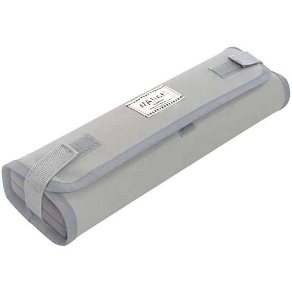 ピッコロケース用 内装カバー グレーこちらは譜面ブリーフケースにNAHOKのシングルケースを使用しないときに利用するカバーです。 ColorグレーFabric表：合皮＋裏：起毛ソフトな薄めの生地で、内側が起毛素材になっています。Size29...