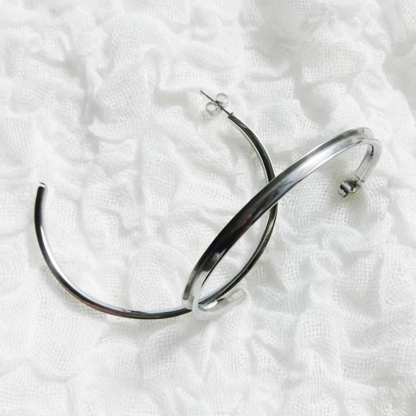 O[fRy t[v sAX4@~ 3/4 ہ@Vo[ XeXf [֕s nhCh ANZT[  ANZT[y