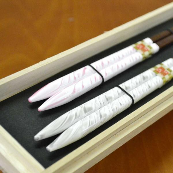 【うるしシャイニーマーブル ペアセット(桐箱入)】マツコの知らない世界 若狭塗箸 夫婦箸 お祝 結婚祝い 食器 カトラリー 箸 送料無料