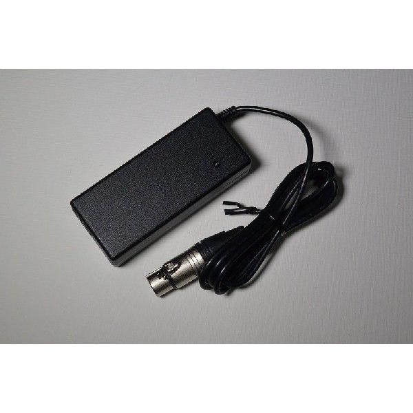 Canon ビデオカメラ ACアダプター付き　動作確認済み 業務用ビデオカメラ用】 キャノン4ピンAC電源75W（パイロットランプ付