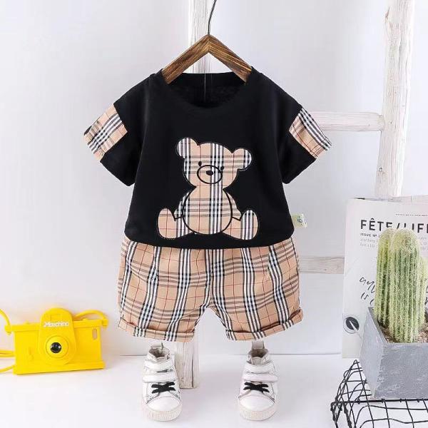 クレヨンしんちゃん Tシャツ みんな探してる人気モノ クレヨンしんちゃん Tシャツ キッズ ベビー マタニティ