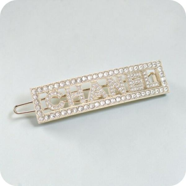 3071　CHANEL　レザー ヘアバレッタ　ヘアークリップ　ヘアーアクセサリー CHANEL（シャネル） 中古 バレッタ レディース ブランド ヘアクリップ
