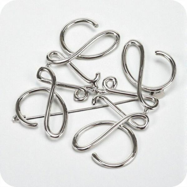 LOEWE（ロエベ） 中古 ブローチ レディース ブランド アナグラム