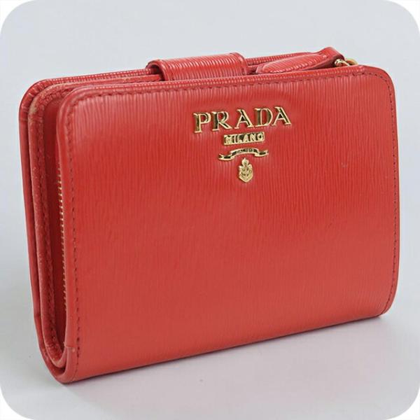 PRADA（プラダ） 中古 二つ折り財布 二折財布 レディース ブランド