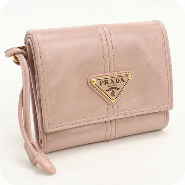 PRADA（プラダ） 中古 三つ折り財布 コンパクト 三折財布 レディース