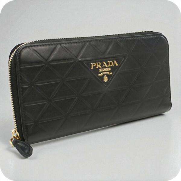 未使用級⭐️ PRADA 長財布 ジップウォレット エンボスロゴ ブラック レザー 楽天市場】【未使用】 プラダ 長財布 ジップアラウンド財布
