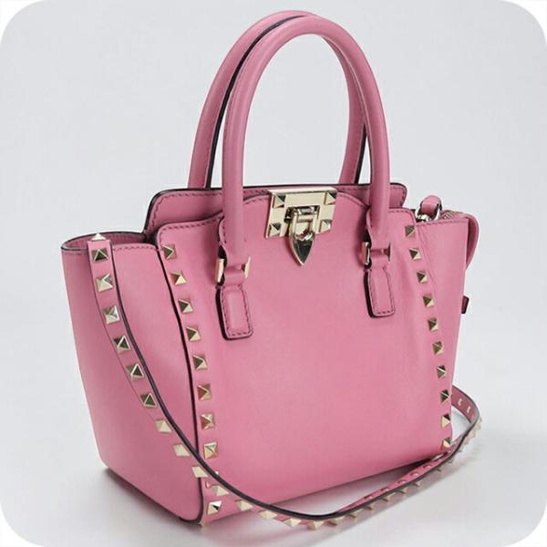 valentino ロックスタッズ チェーンバッグ　パウダー　ピンク valentino garavani - 【美品】ヴァレンティノ バレンチノ VALENTINO