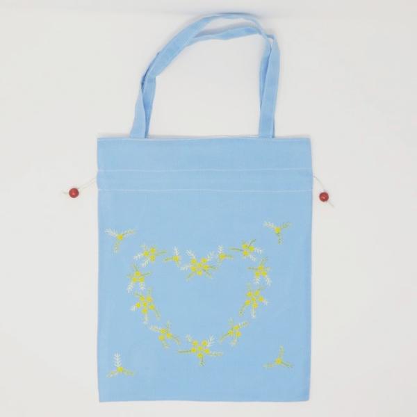 巾着袋 かわいい刺繍入 ベトナム雑貨 裏地あり 手提げタイプ 水色 花柄 Buyee Buyee 日本の通販商品 オークションの代理入札 代理購入