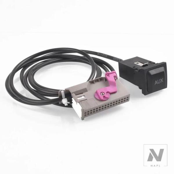 【並行輸入品】アウディ 自動車 AUX-IN RNS-E ナビゲーション AUX ボタンオーディオアダプタソケットキット 32PIN プラグ A3 A4 A6 