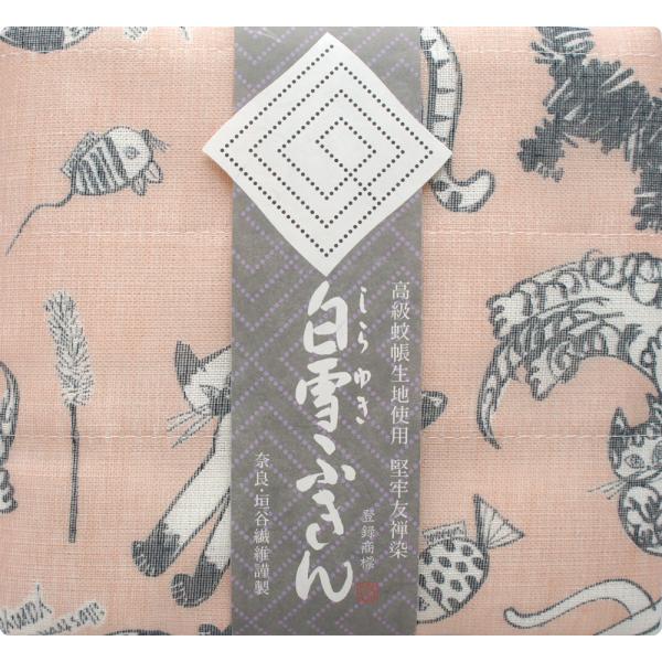 表面は柄物、裏面は真っ白の蚊帳生地のリバーシブル仕立てになっております。●優れた機能性吸水性に優れ、汚れを素早く吸い取り、さっと洗い流すだけで簡単に汚れが落ちます。しみなど付いた場合は、漂白していただいても、色落ちしにくく、長期に渡り、白さ...