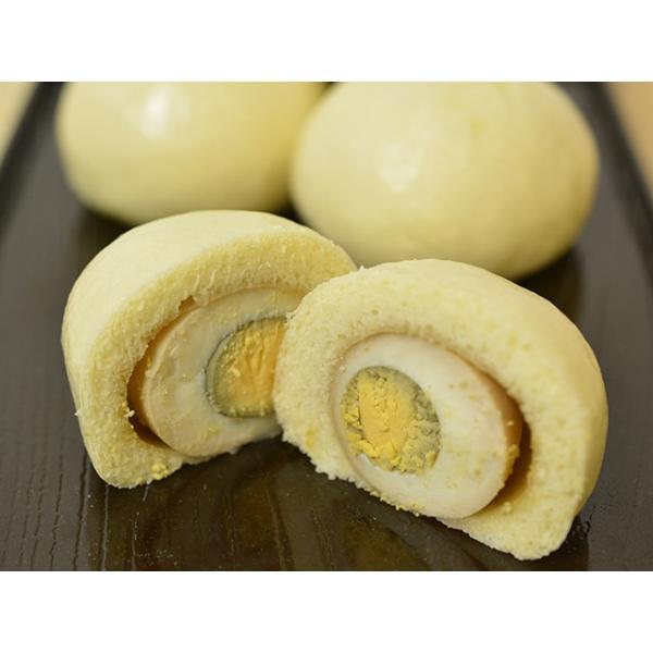 成田屋の名物まんじゅう。ほんのりしょうゆ味の煮たまごと、やさしい甘さの皮がマッチしてます。群馬ならではの「あまじょっぱい」を感じる、やさしくほっこりするようなおまんじゅうです。1個1個すべて手作りで、防腐剤・添加物等使用しておりません。お早...