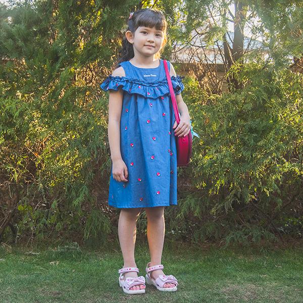 mezzo piano メゾピアノ(mezzo piano)デニム・ギンガム イチゴ刺しゅう