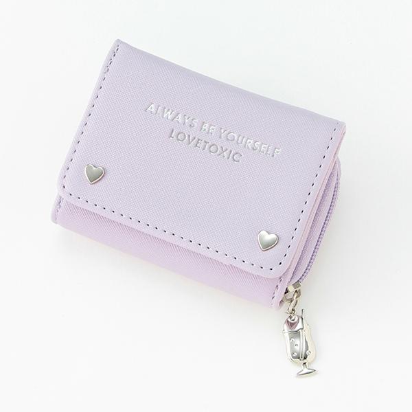 LOVETOXIC ラブトキシック(Lovetoxic)チャームつき3つ折財布