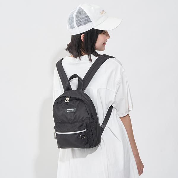 LOVETOXIC ラブトキシック(Lovetoxic)合皮ワッペンミニリュック