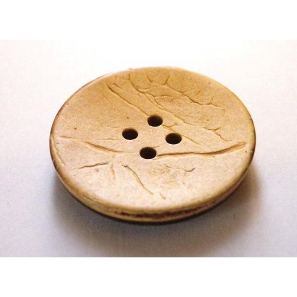 素材：最高級本ヤシボタン型：CO-104-4型個数：10mm 1個